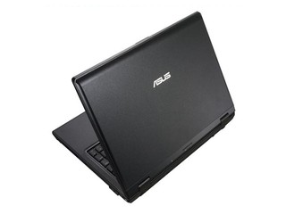 全球商用NB市佔跳升至第7位 ASUS豪言明年目標直指「Big 4」