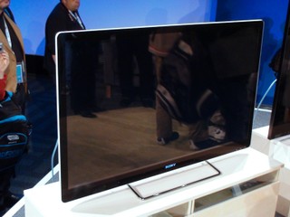2015年Smart TV市場將達2億台 Google、Apple陣營  最終鹿死誰手?