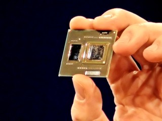 採用MCP封裝內建Altera FPGA Intel推出全新Atom E600C處理器