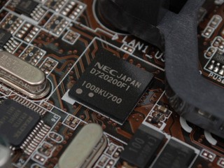 ASUS M4A88T-I Deluxe