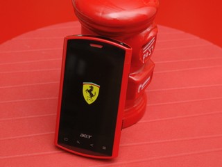不一樣的紅色魅力 Acer Liquid E Ferrari Special Edition