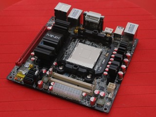問鼎最強 AM3 ITX 平台 J&W MINIX 890GX-USB3