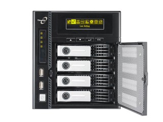 升級處理器、記憶體配備 Theucs 加強版N4200PRO