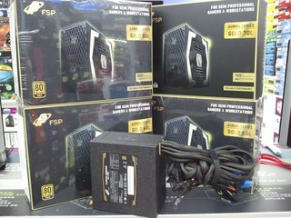 與你無「關」の私人部落格 (一) GTX 460SE到貨、FSP金牛香港首賣 與你無「關」の私人部落格 (一) GTX 460SE到貨、FSP金牛香港首賣