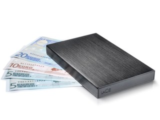 選購任何OCZ SSD產品即享優惠 可享優惠價換購LaCie 1.5TB行動硬碟