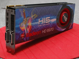 全新「Cayman」绘图核心 AMD Radeon HD 6950/6970绘图卡