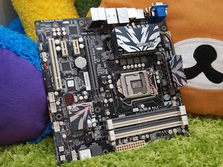 迎接新世代 IGP 平台 ECS BlackSeries H67H2-M