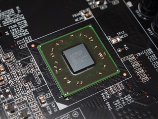 ECS 880G