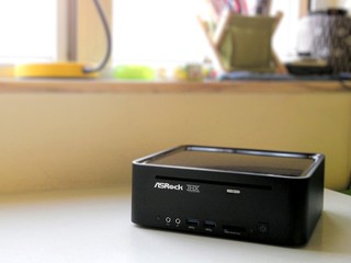 最強の3D HTPC系統 ASRock Vision 3D Mini PC