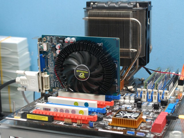 GeForce GT 440
