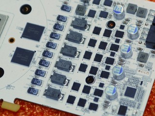 Galaxy GTX550 Ti White Edition