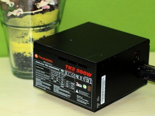  80 Plus 銅牌認證 Thermaltake TR2 500W電源器