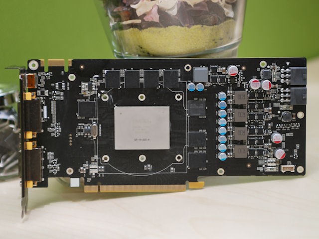 ZOTAC GeForce GTX 560 AMP! Editi