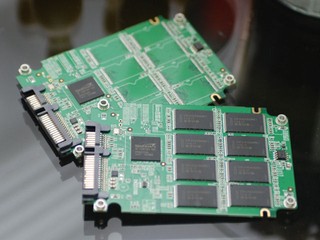 出貨不如預期、歐債風波 NAND Flash第二季價格下跌15%