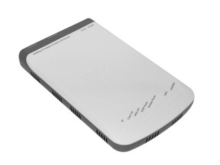 外型小巧、支援USB取電 Tenda W300M 便攜無線路由器