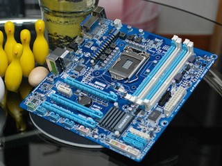 打造高性能HTPC平台 GIGABYTE GA Z68MA-D2H-B3主机板