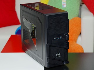 低門檻電競機箱選擇 Thermaltake Commander MS-I