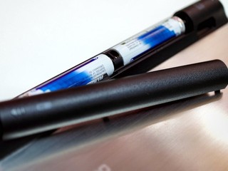 E2700