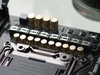 ASRock X79 Extreme4