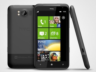 4.7吋大屏幕、支援HTC Watch HTC TITAN 智慧型手機