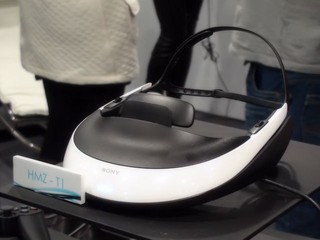 完全享受純私人3D娛樂體驗 Sony HMZ-T1 3D頭戴式顯示器