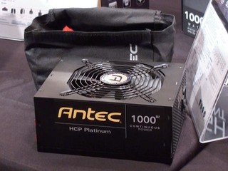 最大轉換效率可達93% Antec新推兩款80 Plus白金電源器