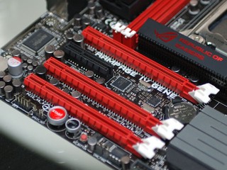 ASUS Rampage IV Gene