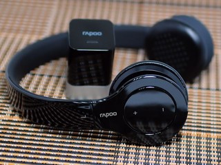 快速充電、免訊號干擾 RAPOO H8060 2.4GHz 無線耳機