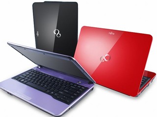 「Ivy Bridge」CPU、ONKYO + DTS音效 Fujitsu LifeBook LH772 / LH 532 「Ivy Bridge」CPU、ONKYO + DTS音效 Fujitsu LifeBook LH772 / LH 532