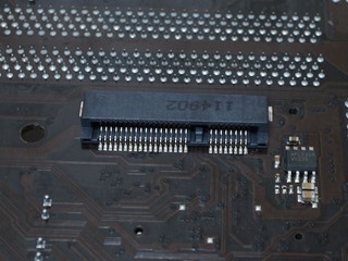 ASROCK Z77E - ITX主