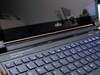Fujitsu LH 772 specker