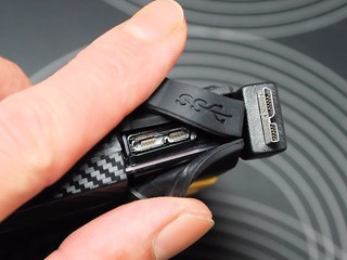 HD710
