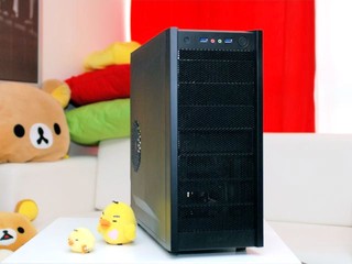 全黑化免鑼絲、前置 USB 3.0 Antec One 入門級機箱
