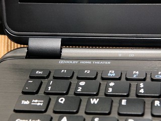 Acer S5 Dolby Hoe Theater
