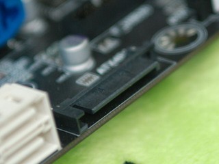 GIGABYTE GA-Z77X-UD3H
