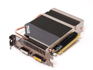 Kepler「 GK107 」核心、被動式散熱 ZOTAC GeForce GT 640 ZONE Edition
