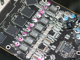  AMD Radeon HD 7970 GHz Edition
