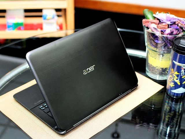 Acer S5 cover2