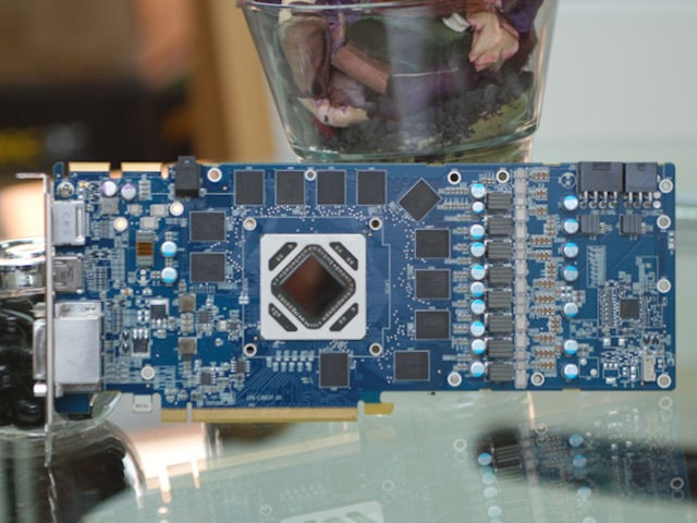  AMD Radeon HD 7970 GHz Edition