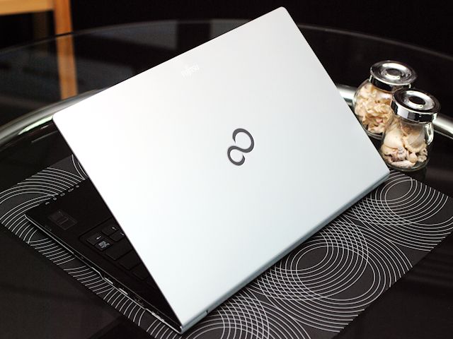 支援高速4G LTE網絡 Fujitsu LIFEBOOK U772 - 電腦領域 HKEPC Hardware - 全港 No.1 PC網站