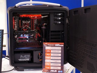 「香港電腦通訊節」 ASUS展出多款新品  同場加映ASUS x HKEPC 水冷系統