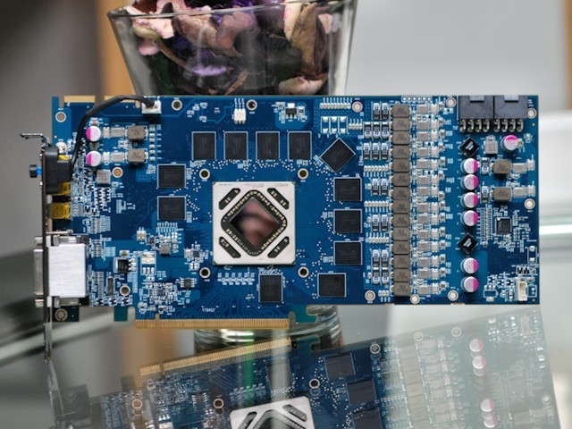 HD7970 XT2
