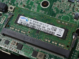 ZOTAC ZBOX nano AD12