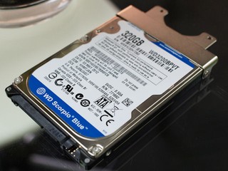 ZOTAC ZBOX nano AD12