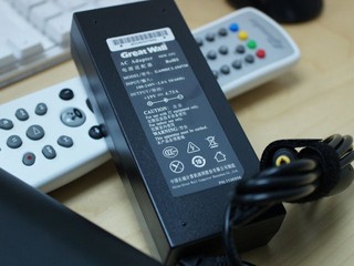 Giada D2305 Mini PC