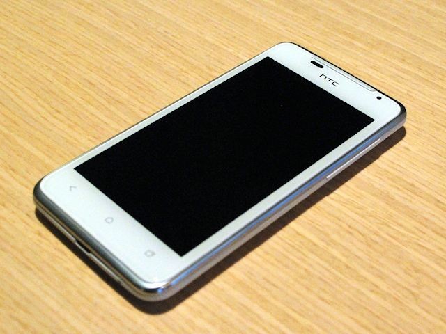 HTC J side