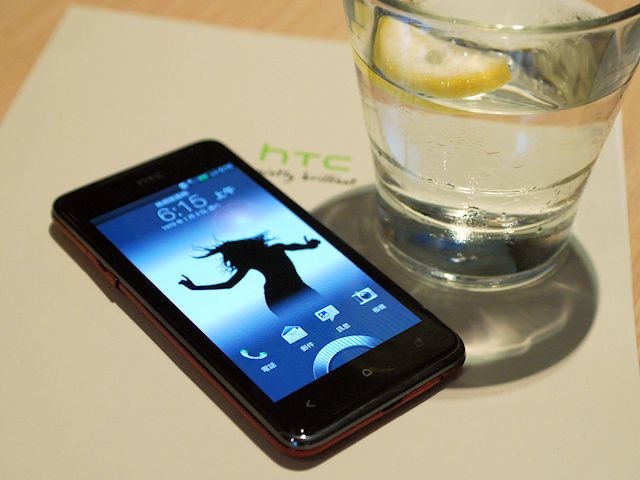 HTC J cover 4