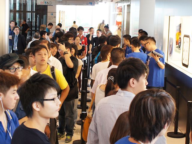 apple store queue