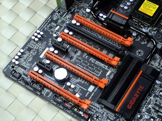 Z77X-UP7