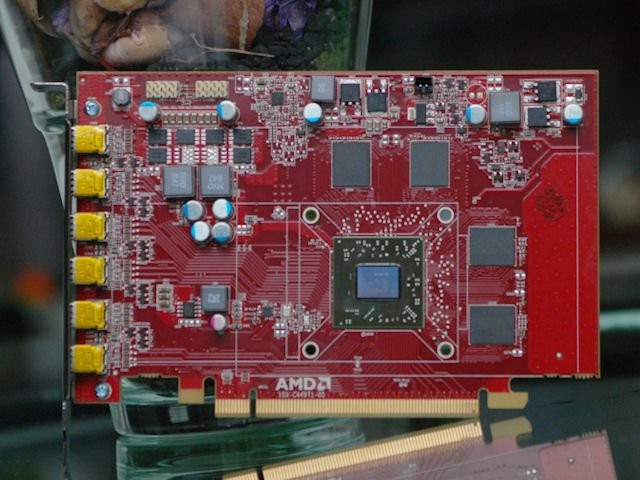 AMD FirePro W600